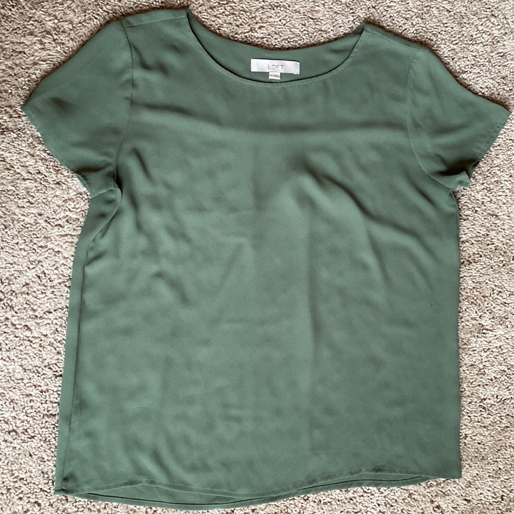 LOFT sage green short sleeve blouse